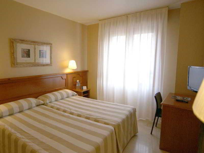 Plaza 3* Pamplona