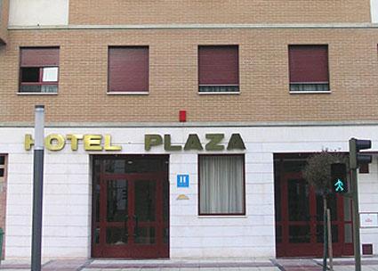 Plaza 3*